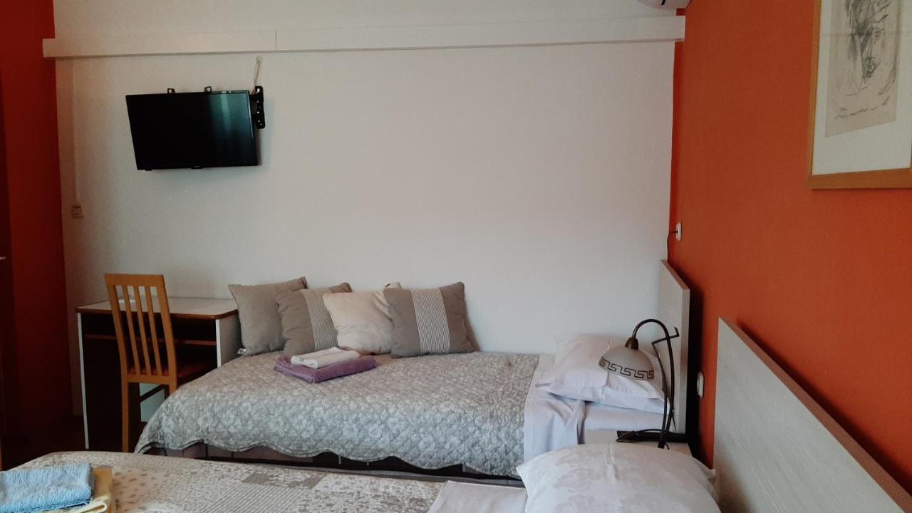 Rooms Neda Rab Town Exterior foto