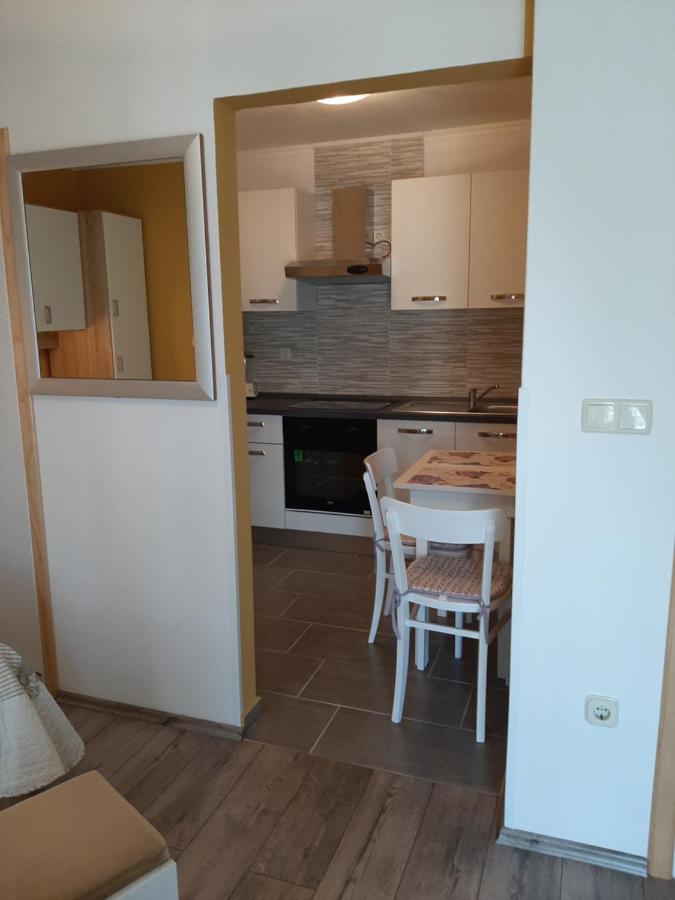 Rooms Neda Rab Town Exterior foto